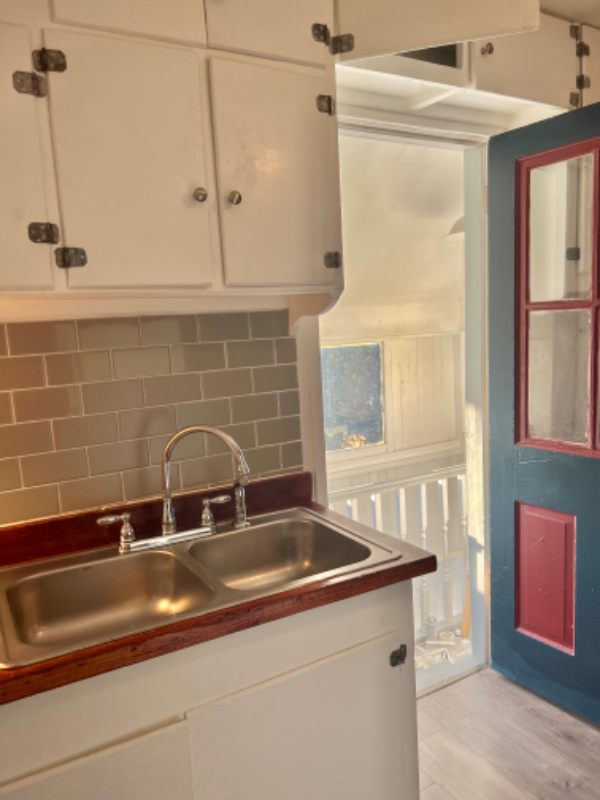 175 1/2 S Main St #C - Photo 5 of 22