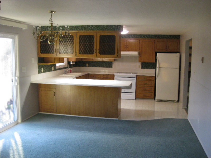 953 V St - Photo 3 of 14