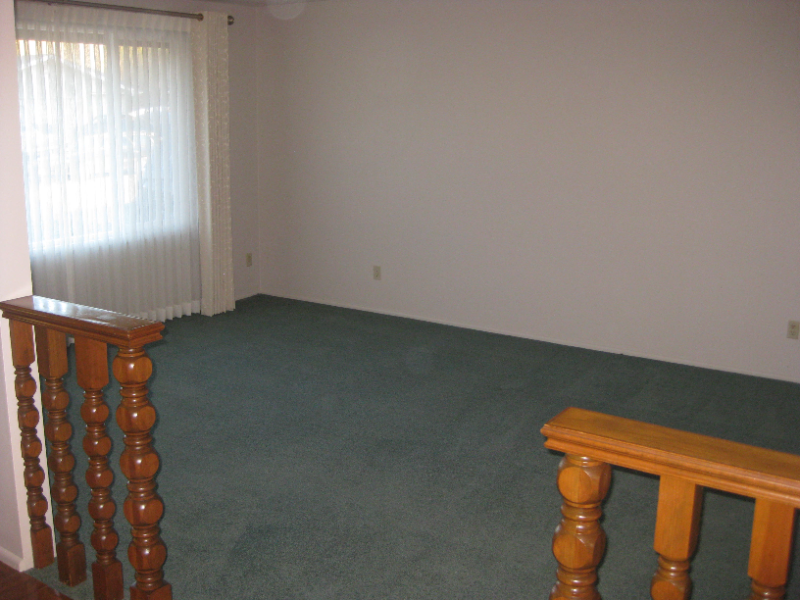 953 V St - Photo 7 of 14