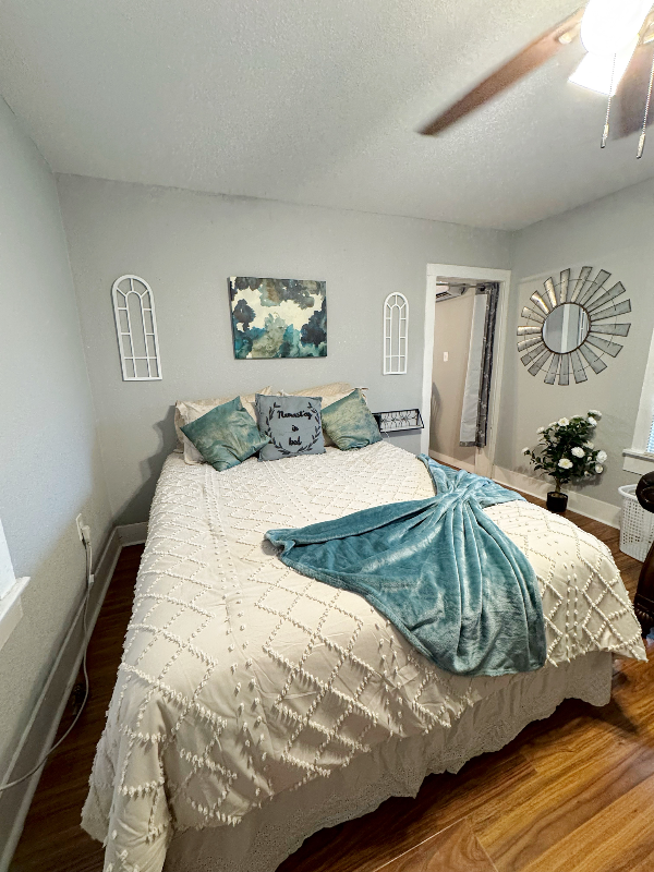2015 Beaver Ln - Photo 2 of 14
