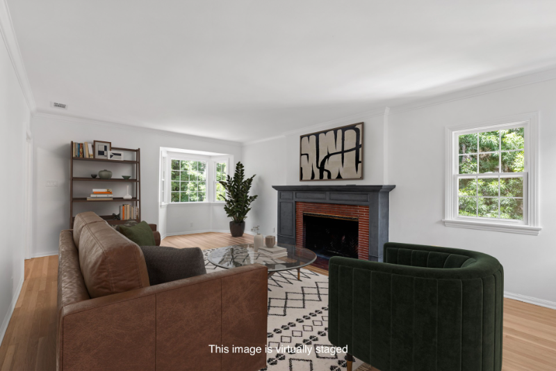 4460 Moorpark Way - Photo 3 of 18