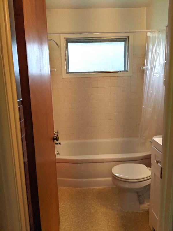 2433 Normandy Rd - Photo 4 of 5