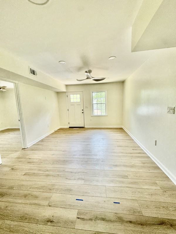 680 Navarre Dr - Photo 5 of 14