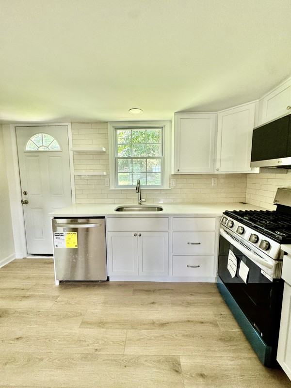 680 Navarre Dr - Photo 7 of 14