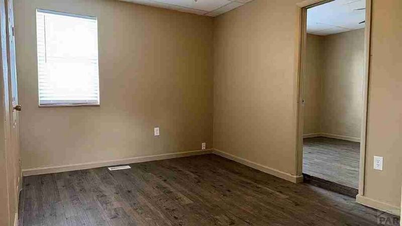 1630 Spruce St #2 - Photo 5 of 9