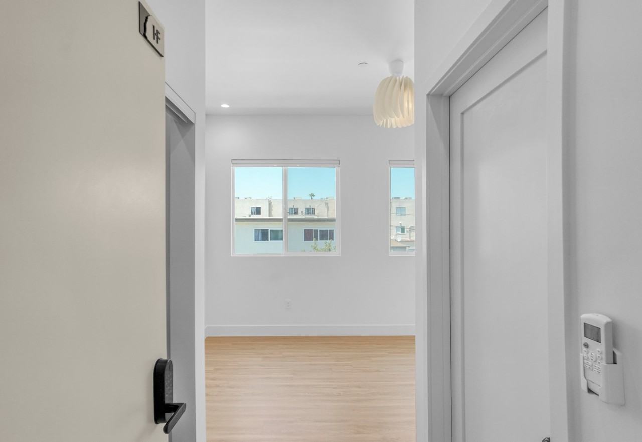 4800 S Slauson Ave #4800 - Photo 2 of 29