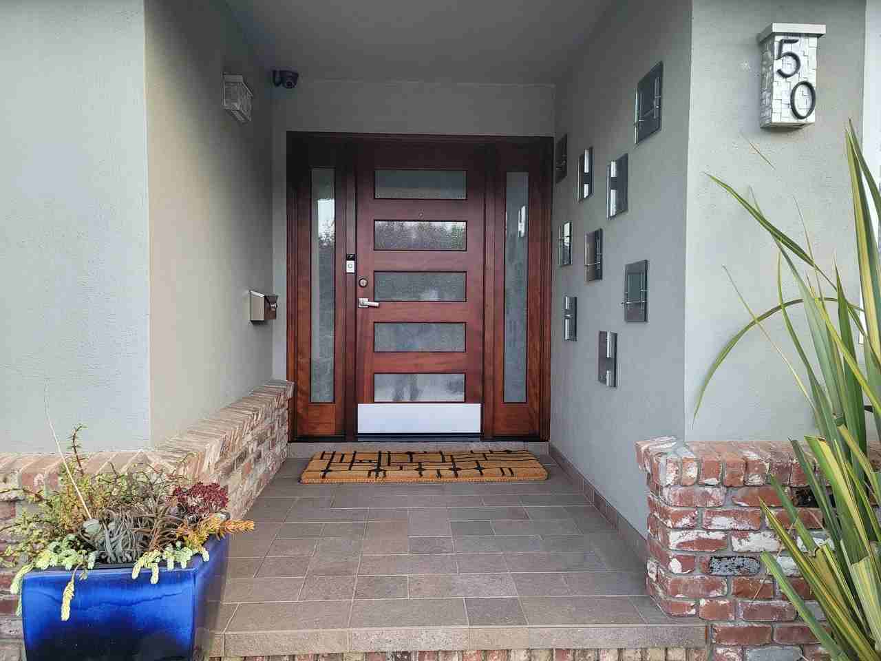 50 Hayward Ave - Photo 3 of 20