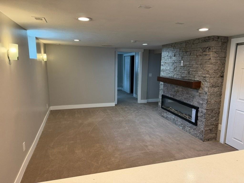 735 E Lisonbee Ave - Photo 2 of 4