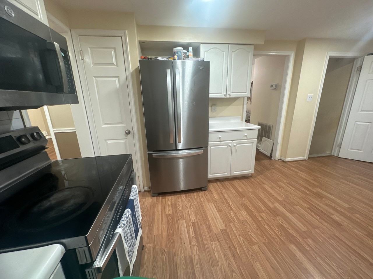 16445 Tomahawk Dr - Photo 2 of 10
