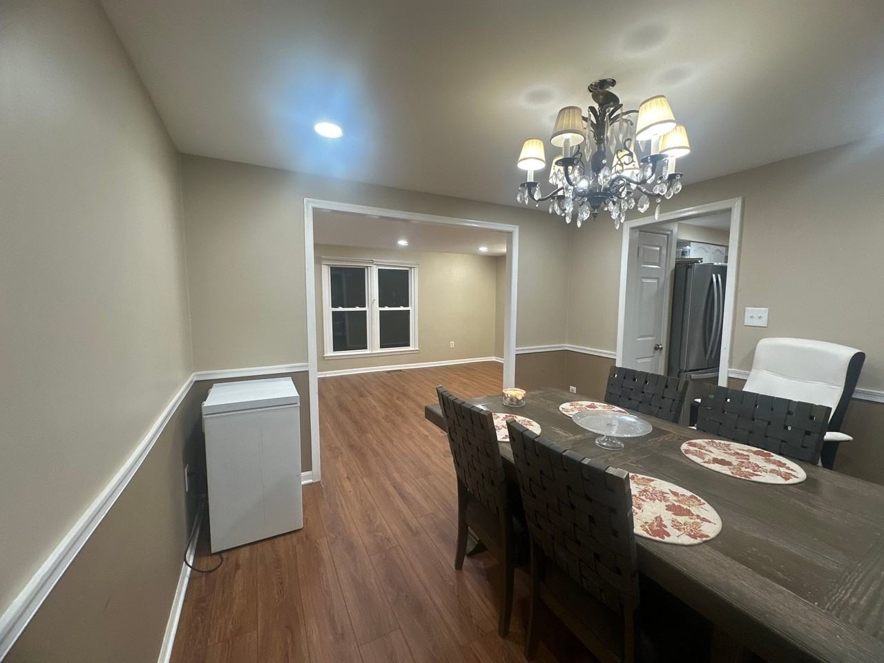 16445 Tomahawk Dr - Photo 4 of 10