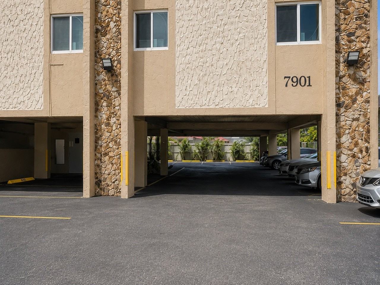7901 Johnson St #6 - Photo 5 of 9