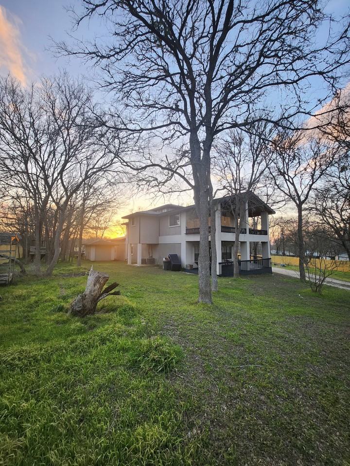 126 Deer Run Dr #B - Photo 2 of 6