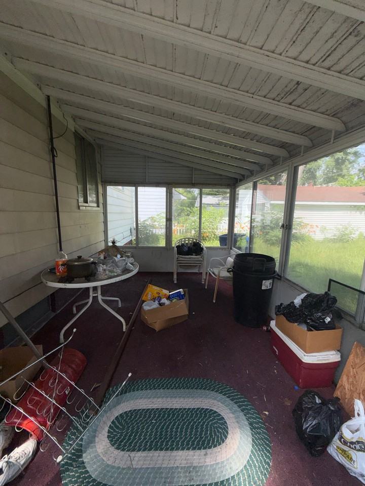501 E Marengo Ave - Photo 6 of 20