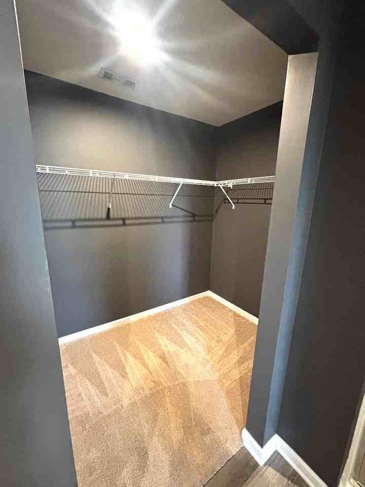 2000 Abberly Cir - Photo 5 of 9