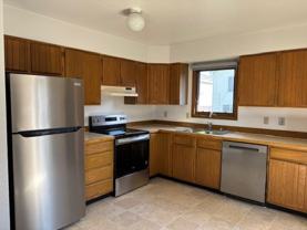 1180 Golden Dawn Cir #4 - Photo 1 of 1