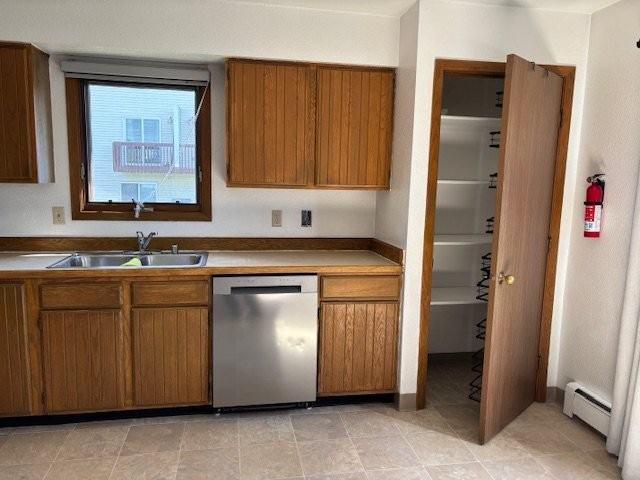 1180 Golden Dawn Cir #4 - Photo 2 of 16