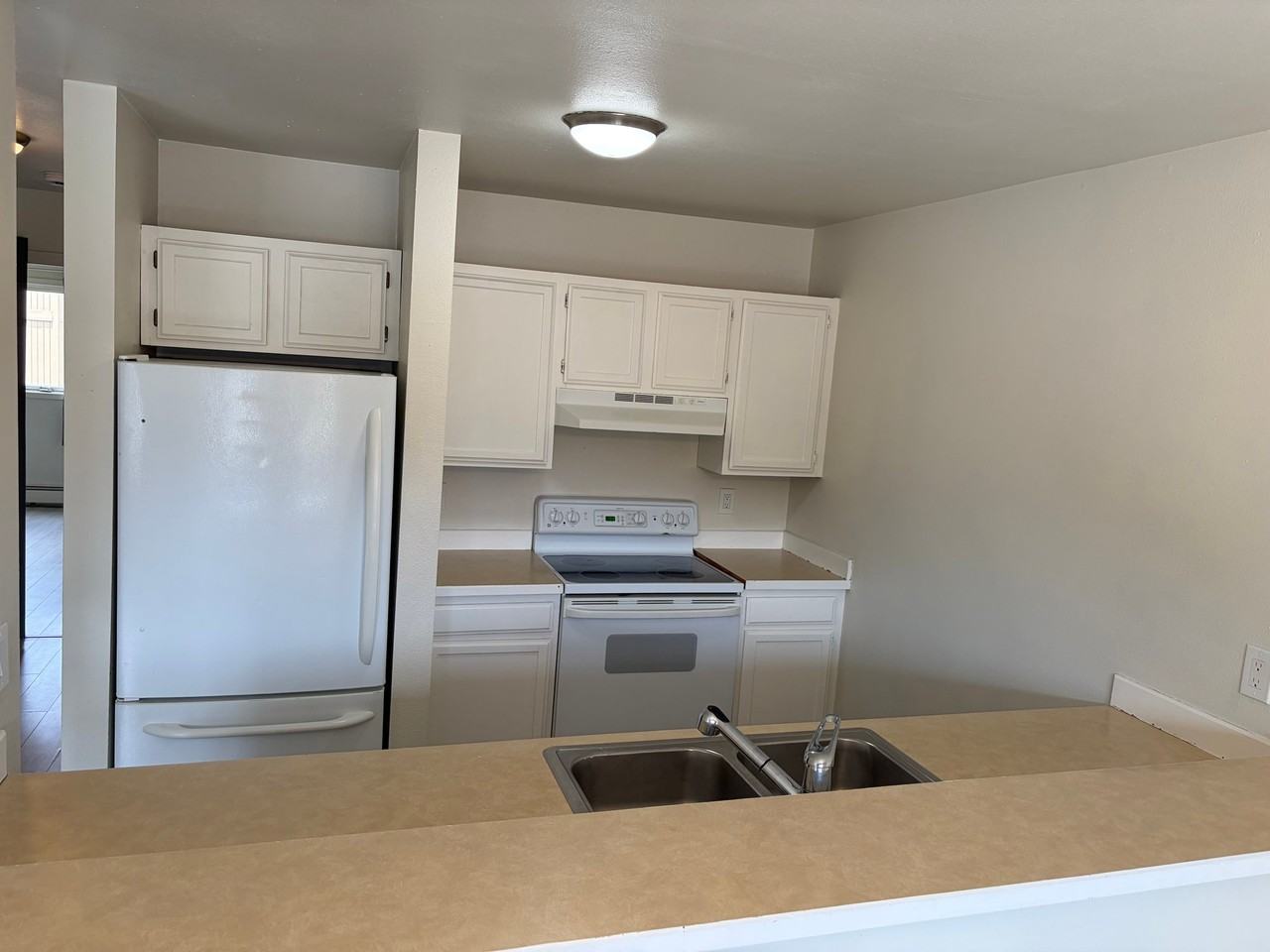 1120 Golden Dawn Cir #2 - Photo 2 of 19