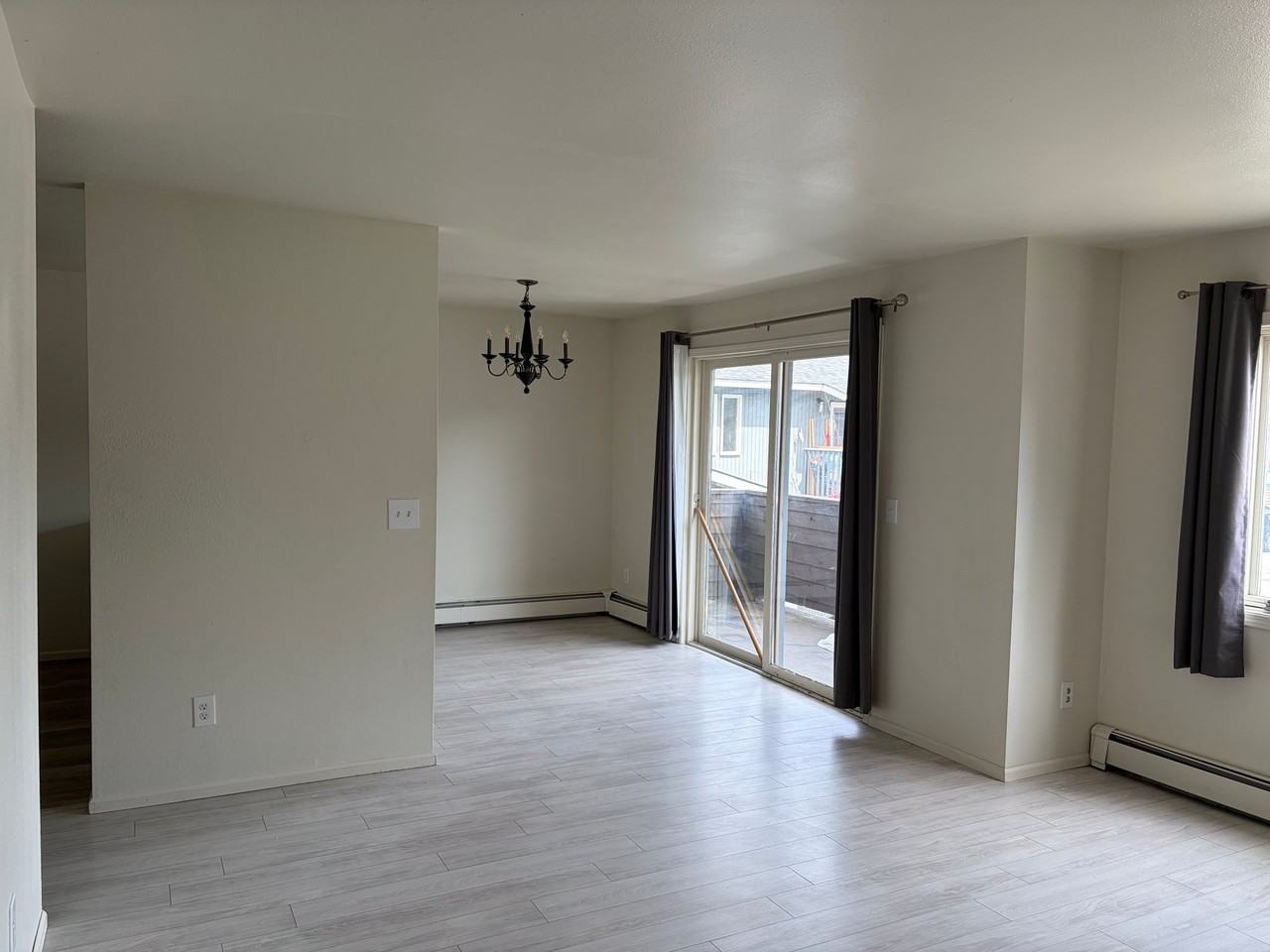 1120 Golden Dawn Cir #2 - Photo 5 of 19