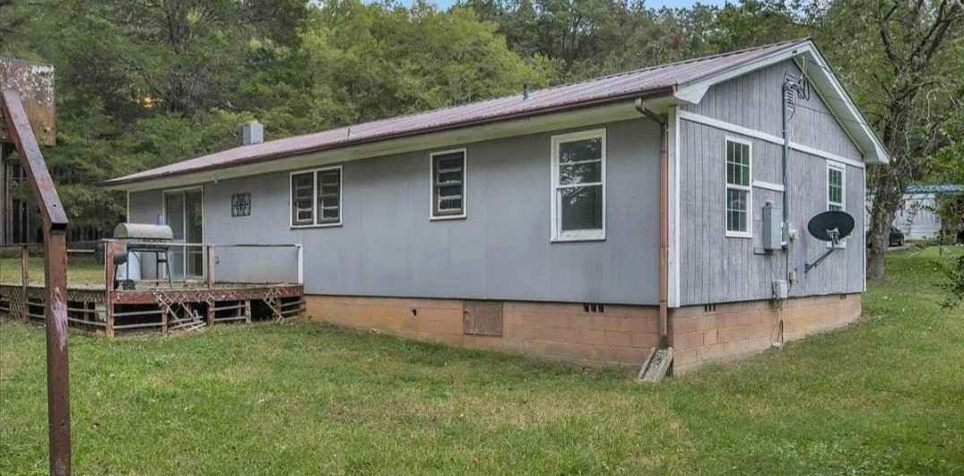 144 Burch Ave - Photo 5 of 20