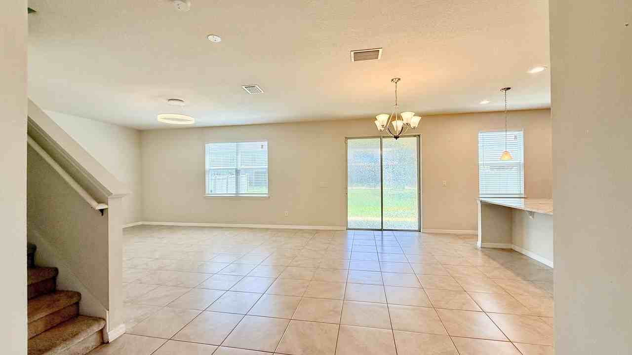 12208 Morgans Bluff Pl - Photo 2 of 20