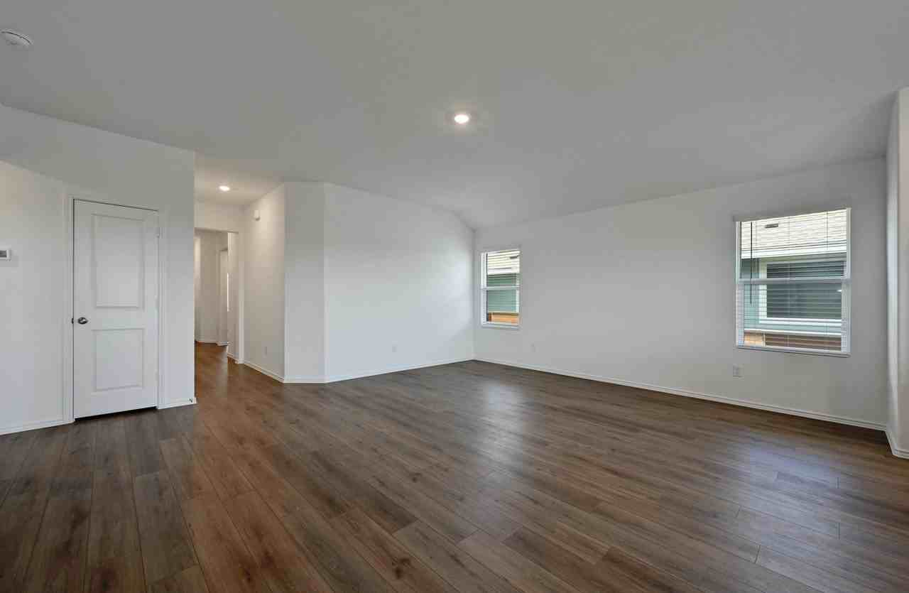1564 Marley - Photo 4 of 20