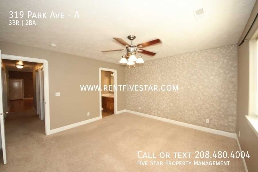 319 Park Ave #A - Photo 5 of 19