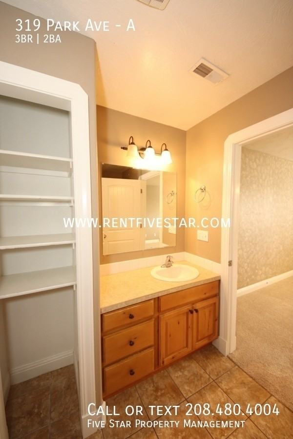 319 Park Ave #A - Photo 6 of 19