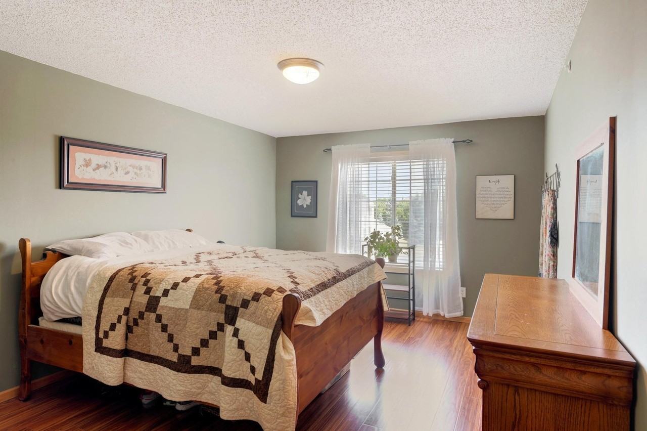 6605 Olive Ln N #6605 - Photo 5 of 19
