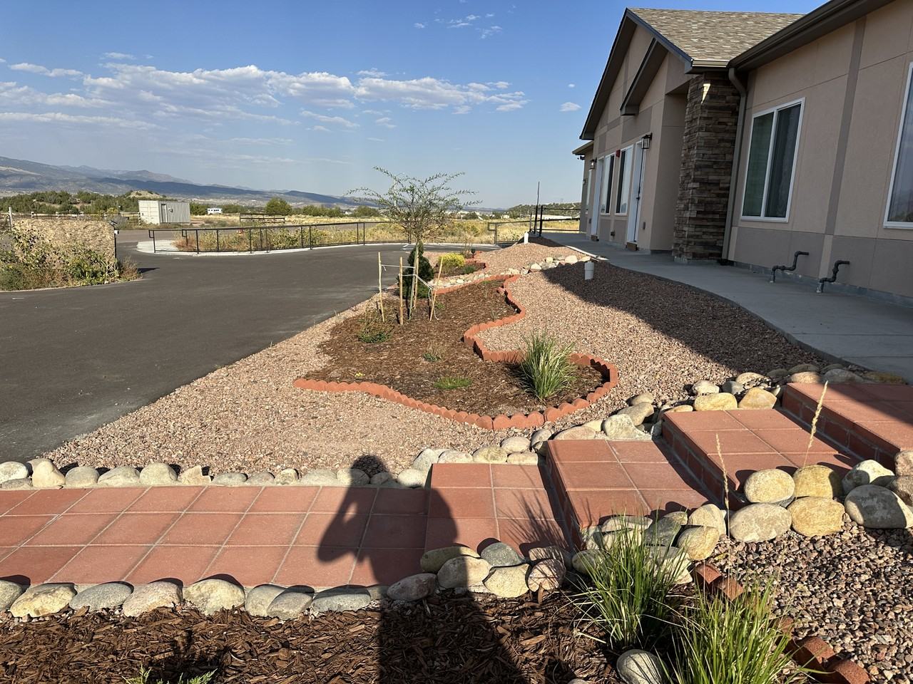 1744 Mariposa Rd #A1 - Photo 3 of 22