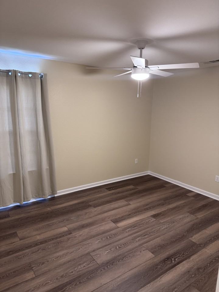 2514 Shady Oak Ct #NA - Photo 7 of 14