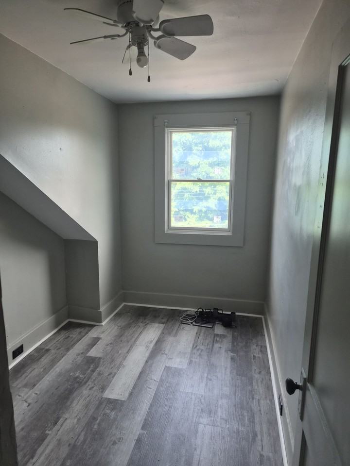 2228 Lutz Ave #NA - Photo 4 of 10
