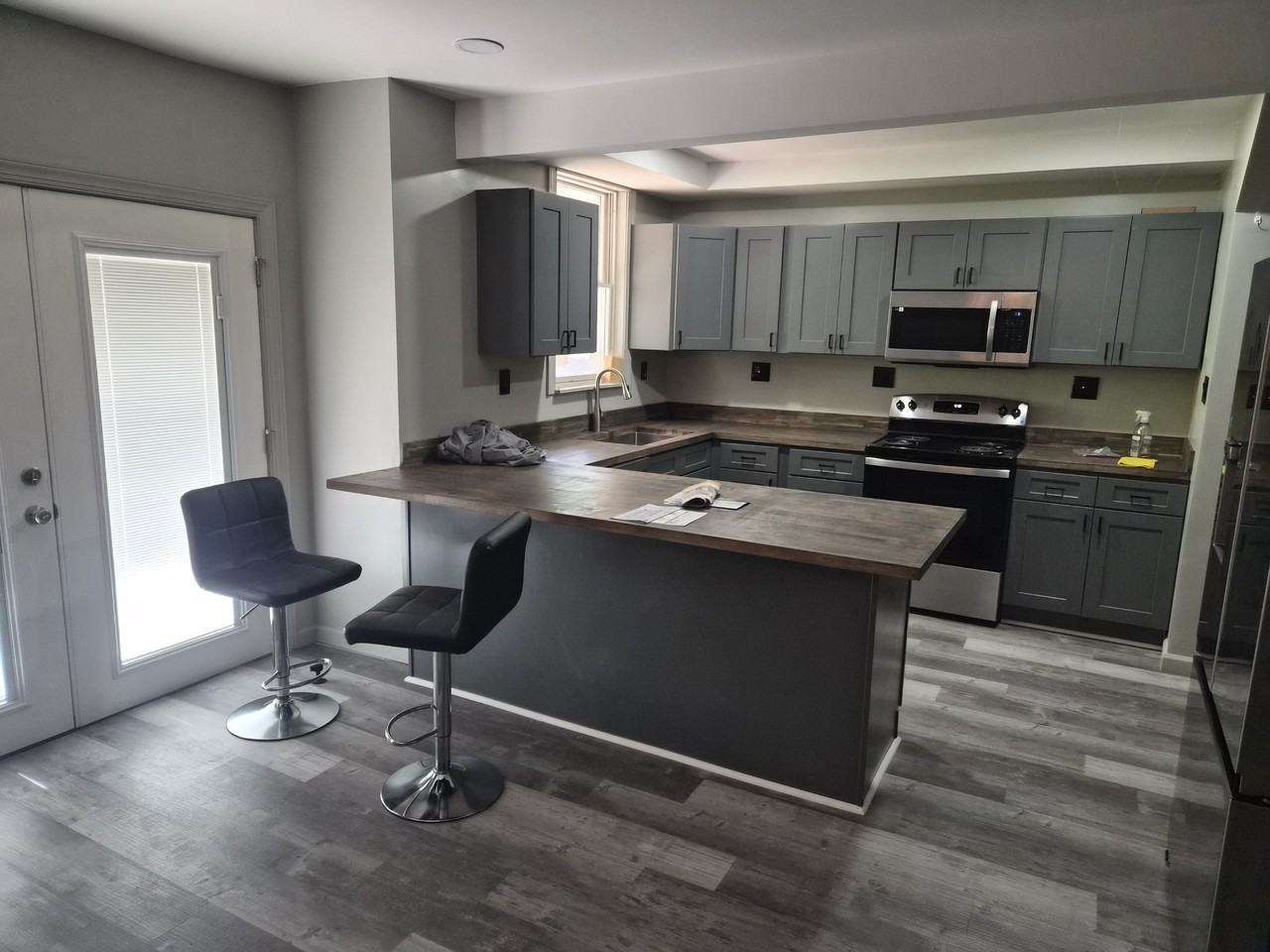 2228 Lutz Ave #NA - Photo 5 of 10