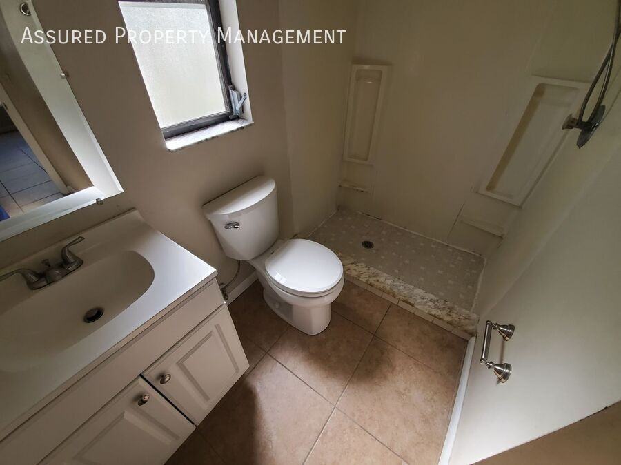 2727 Dobbin Dr - Photo 6 of 12