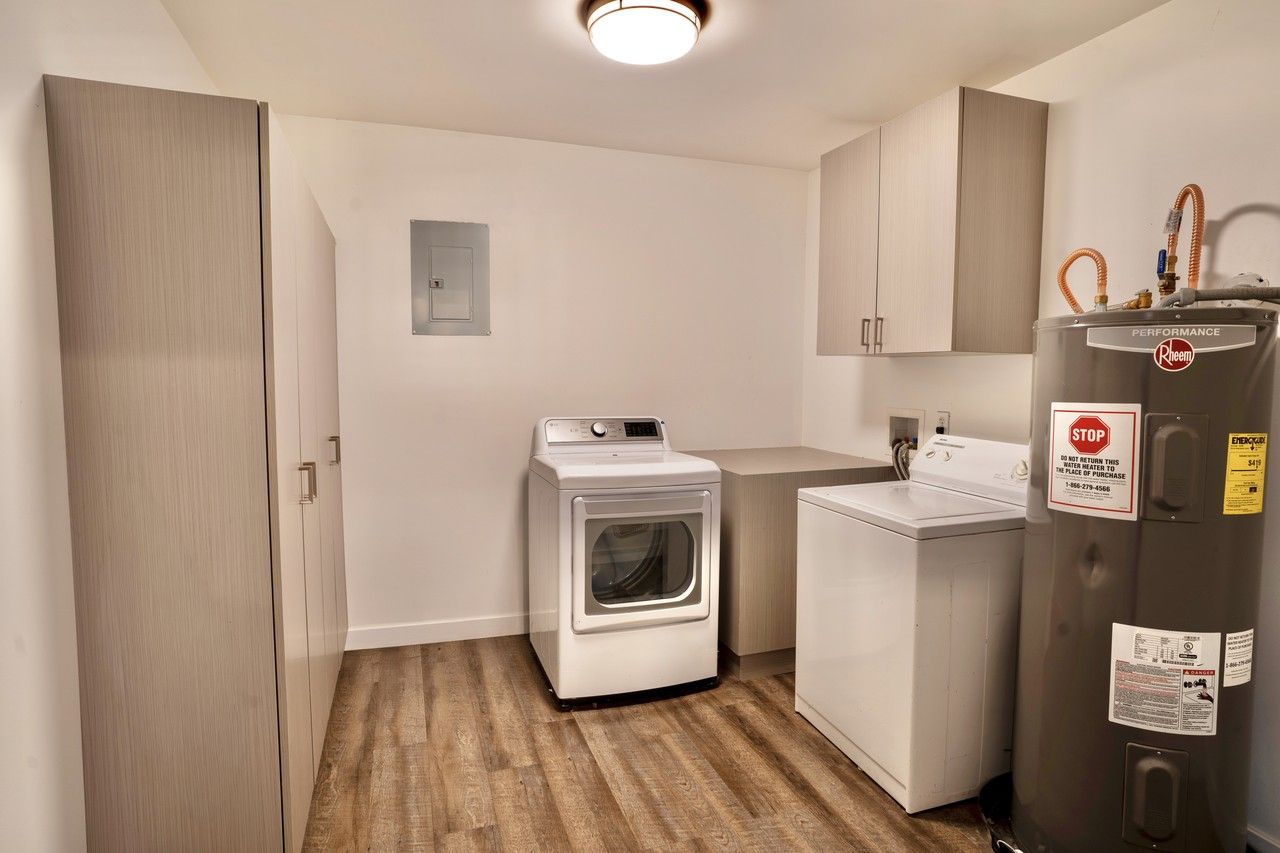 1728 E Laguna Dr #NA - Photo 6 of 12