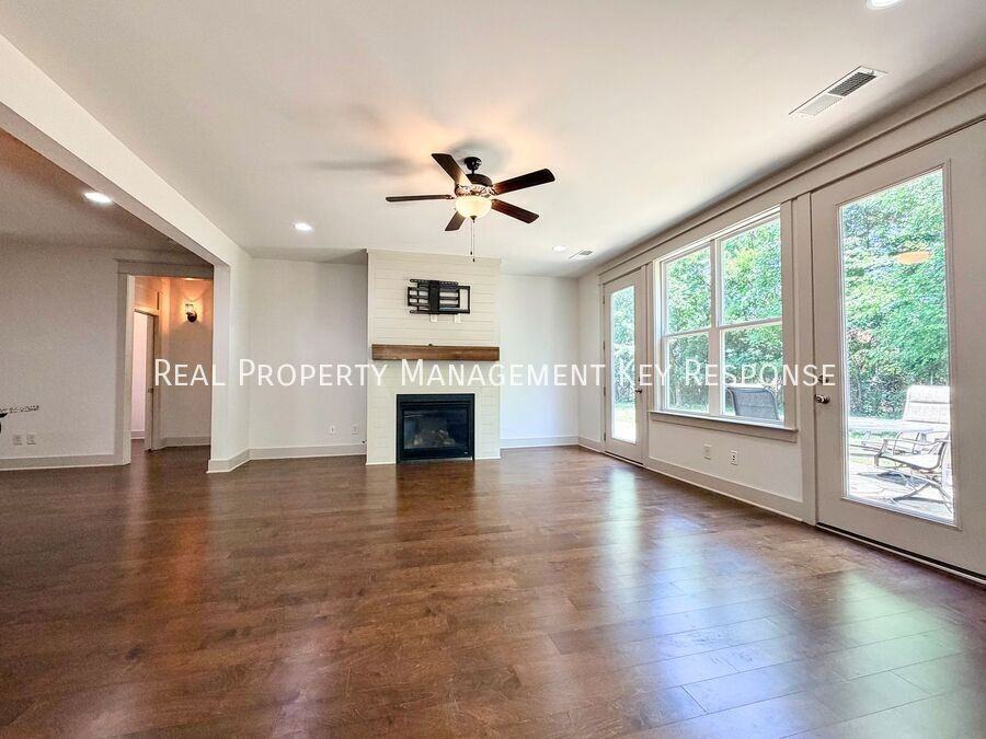 2948 Cherrybark Ct - Photo 2 of 35