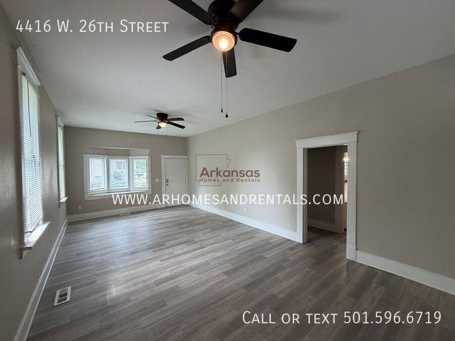 4416 W 26th St - Photo 2 of 18