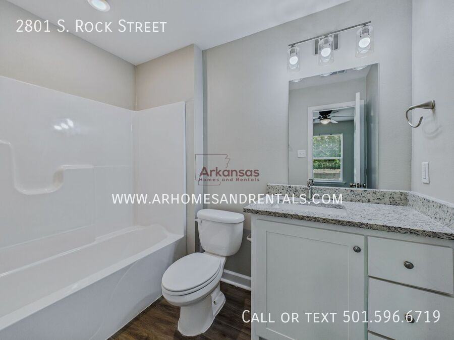 2801 Rock St - Photo 6 of 17