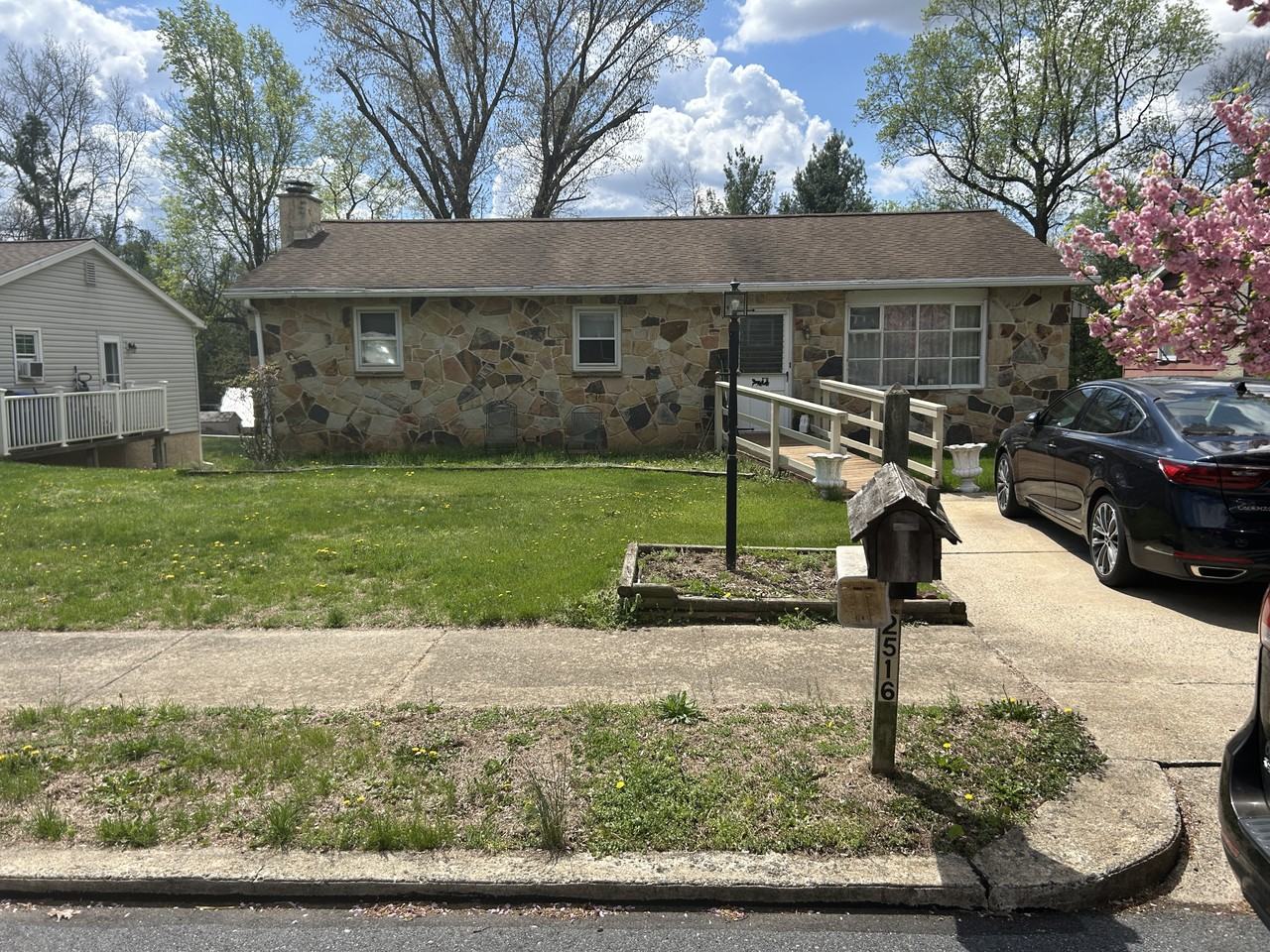 2516 Berkley Rd #NA - Photo 2 of 30