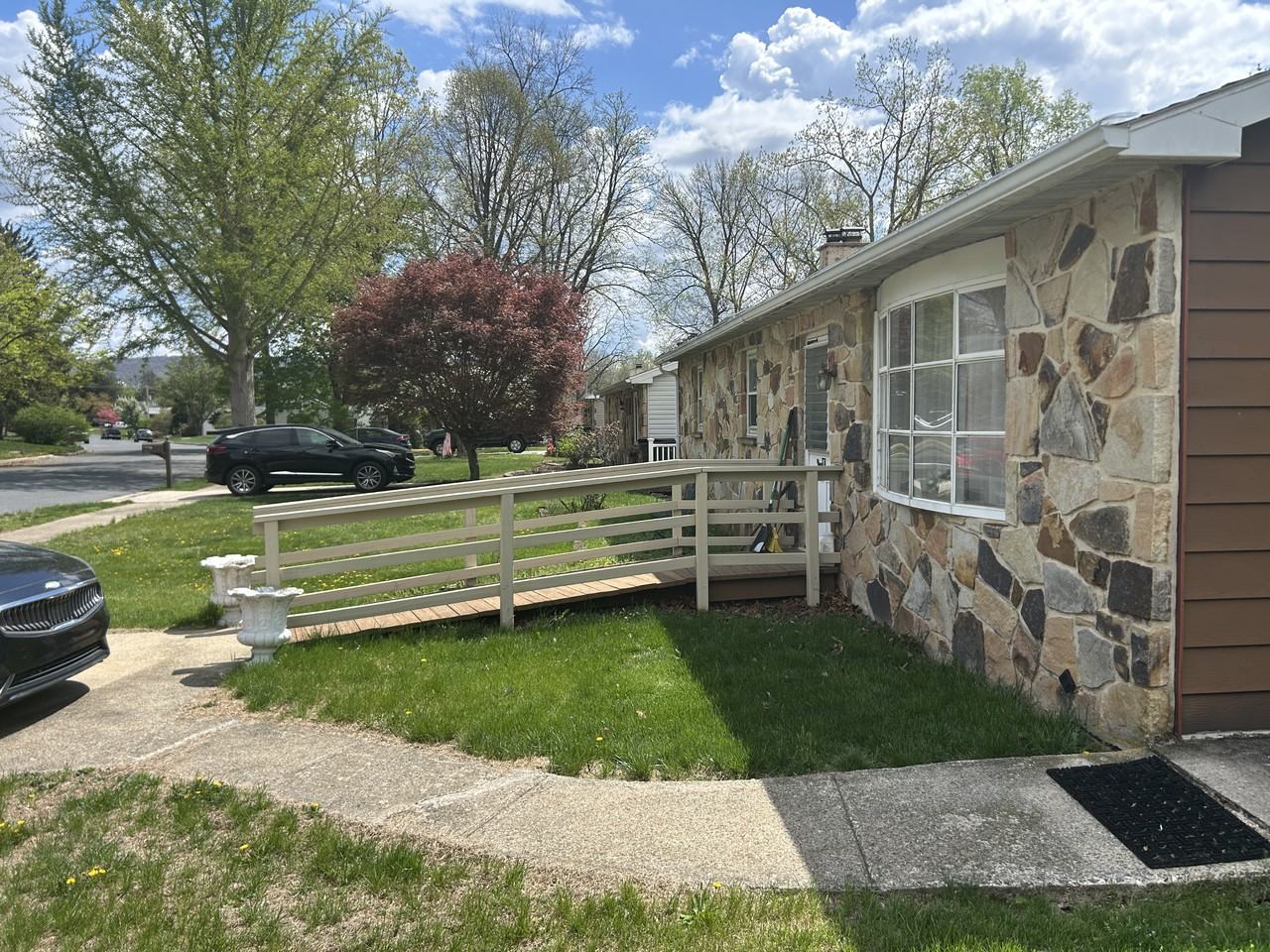 2516 Berkley Rd #NA - Photo 5 of 30