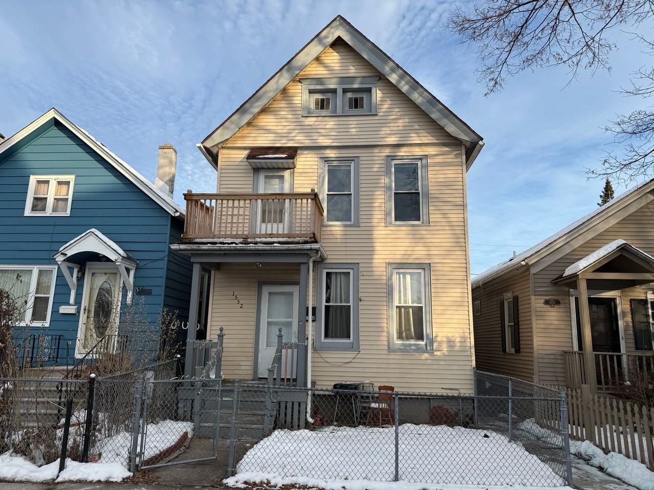 1552 S 3rd St - Photo 2 of 13