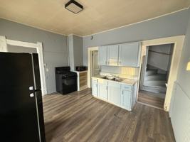 featured image of 1552 S 3rd St #UPPER