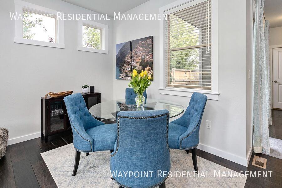 4342 S Axiom Ave - Photo 7 of 37