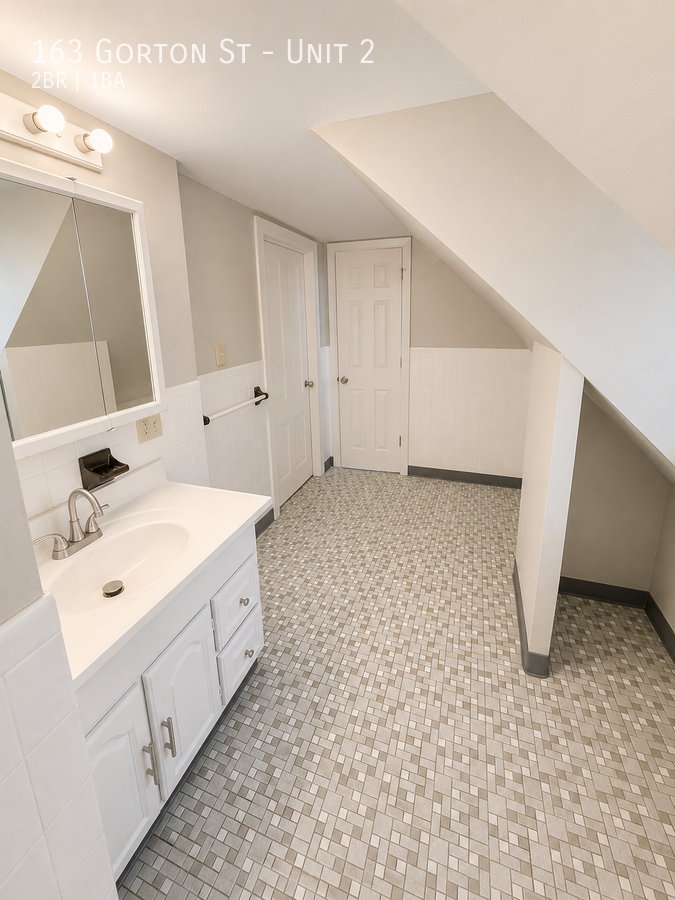 163 Gorton St #2 - Photo 3 of 17