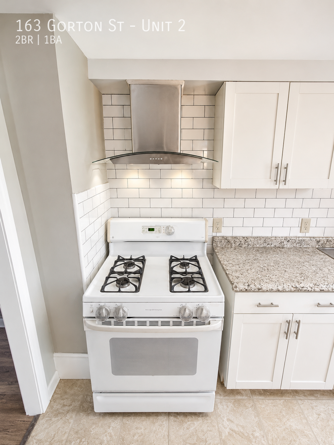 163 Gorton St #2 - Photo 4 of 17