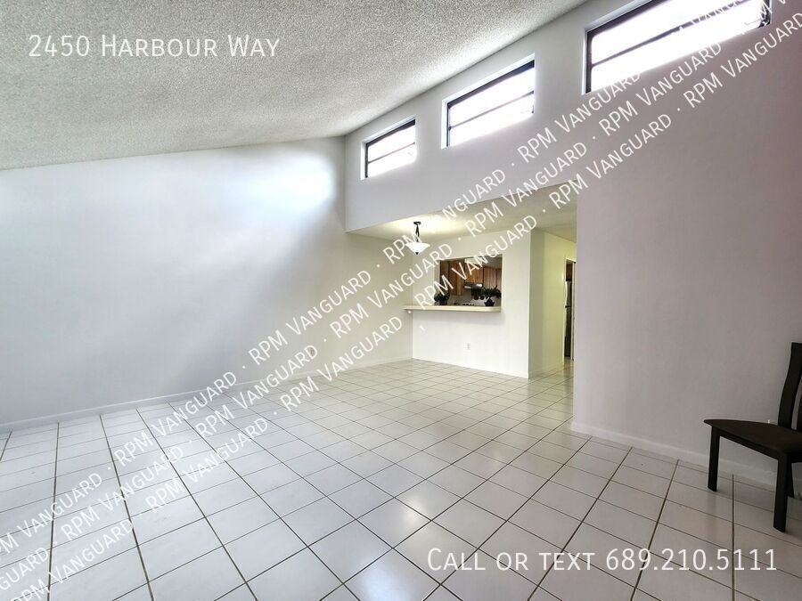 2450 Harbour Way - Photo 3 of 17