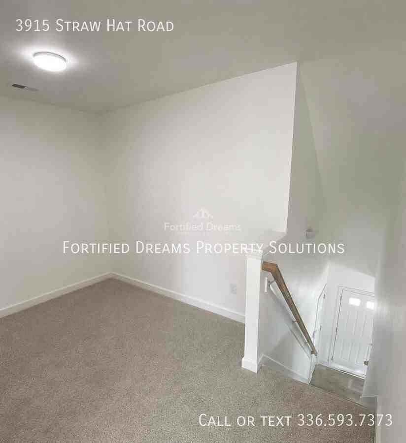 3915 Straw Hat Rd - Photo 5 of 11