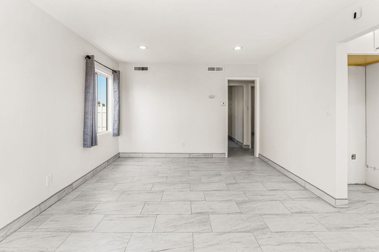 3728 Odom St #1 - Photo 5 of 25