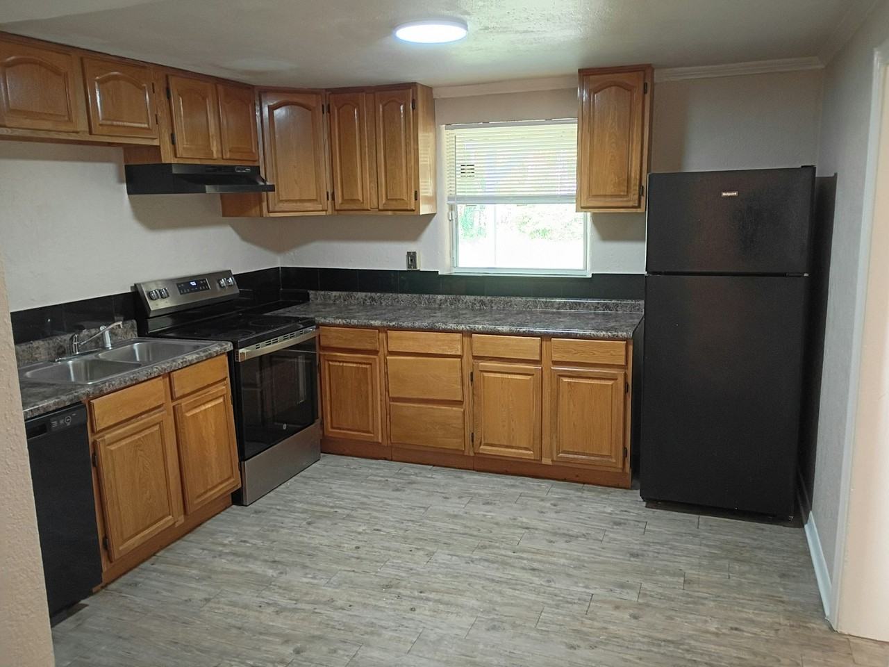 10592 Haverford Road - Photo 2 of 20
