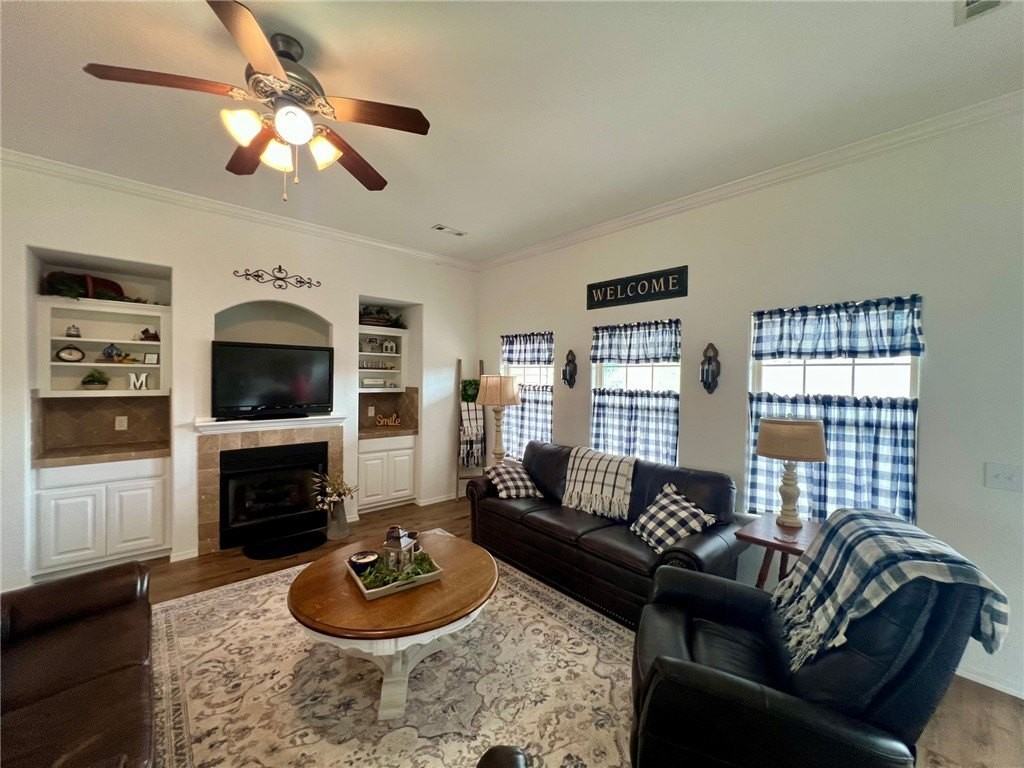800 Sienna Dr - Photo 5 of 23