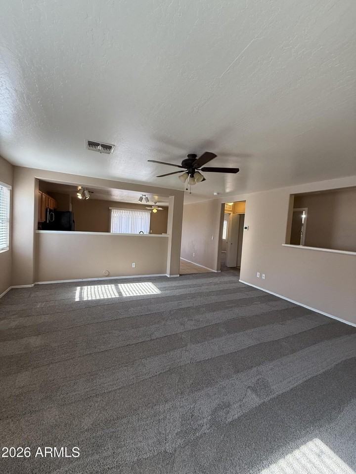12622 W Corrine Dr - Photo 5 of 25